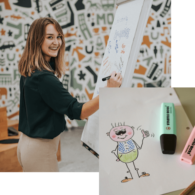 Erstes Foto: Eine Frau schreibt etwas auf eine Flipchart Tafel.
Zweites Foto: Gemaltes Männchen, welches einen Daumen nach oben zeigt.